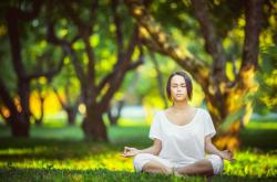 开云APP-武切维奇破茧！三叉戟合围，老鹰的铁羽绞杀魔术