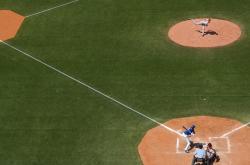 开云体育下载-移动的城墙，戈贝尔如何将禁区变为杀伤实验室