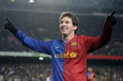 开云体育平台APP-铁血归来，迟暮王者的制胜一弯，当汉密尔顿重新唤醒银箭之魂