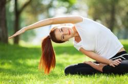 开云体育-红土与硬地的双重王冠，德约科维奇跨越极端的至高统治