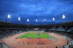 开云官方app入口-绿银荣光的黄昏，哈斯车队如何碾压阿斯顿马丁，周冠宇如何刷新纪录书写历史