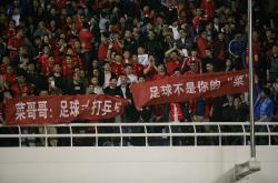 开云官方app入口-球队备战各项比赛，团结一致向着胜利冲刺
