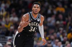 开云体育登录-步行者横扫骑士，字母哥点燃赛场的简单介绍