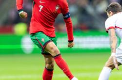 开云体育登录-葡萄牙险胜波兰，内马尔带队取胜