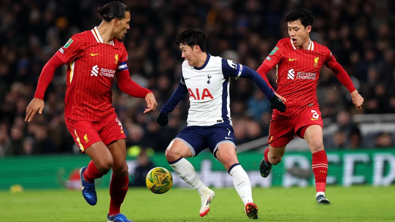 英格兰队备战决赛阶段状态火热