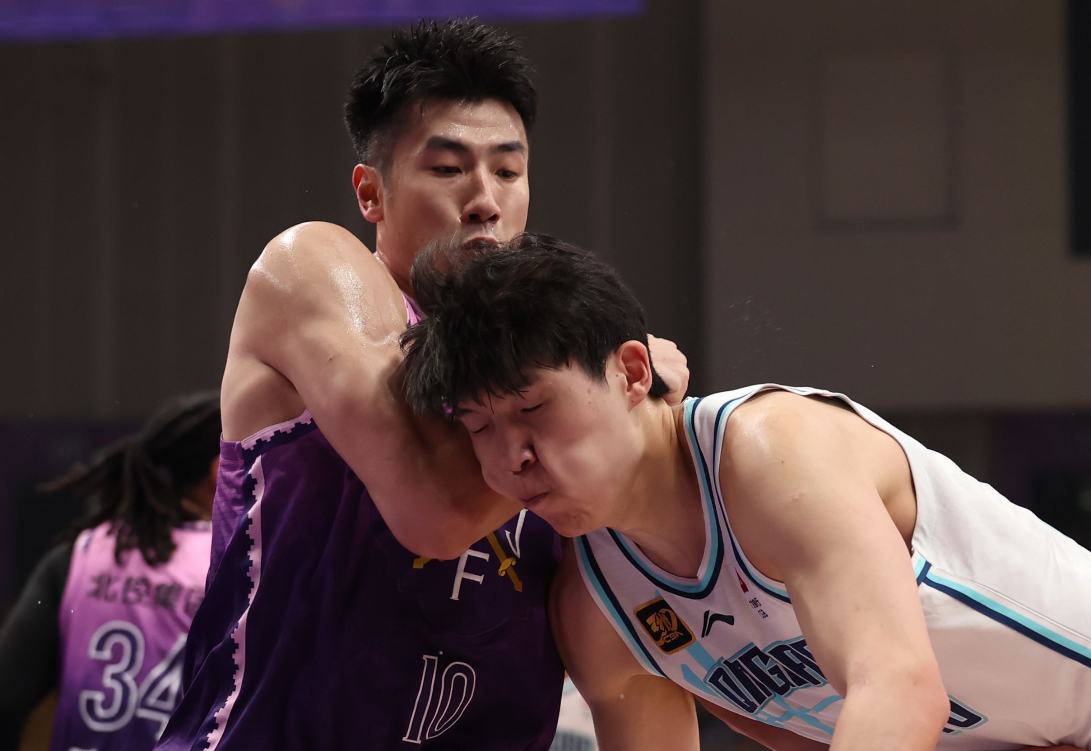 青岛男篮实力碾压对手，取得胜利