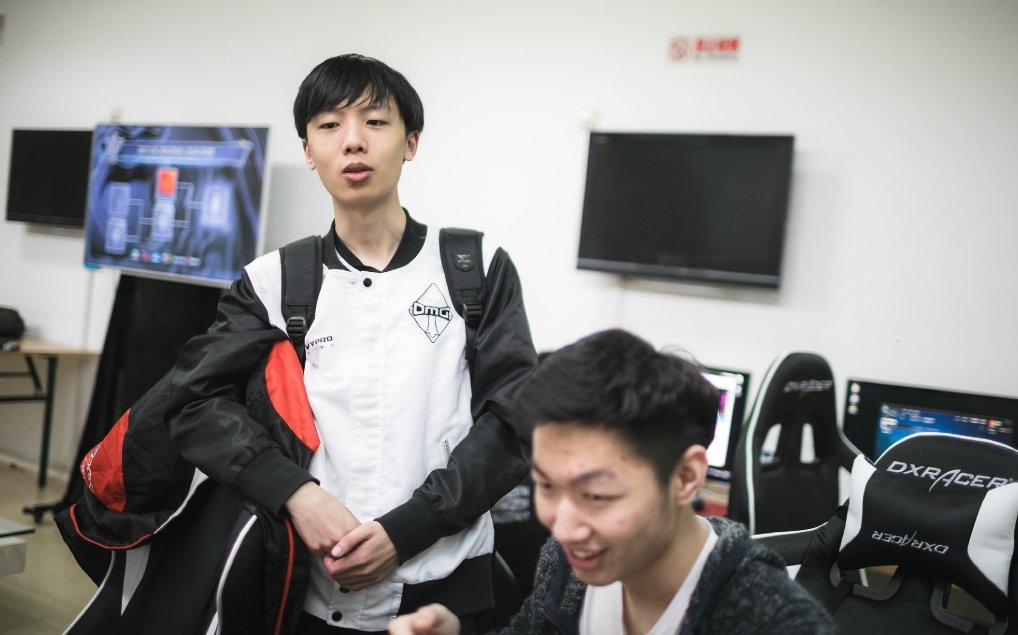 EG血洗EDG，ShowMaker开启传奇时刻焦点之战全球总决赛，成为赛场最大亮点的简单介绍