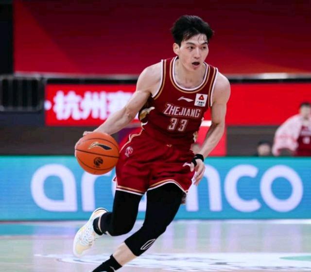 困难不足畏惧，贵州男篮永不言败抢夺胜利