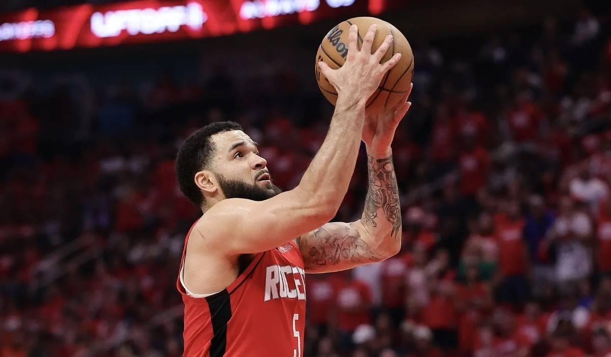 火箭队明星球员受伤，球队成绩下滑