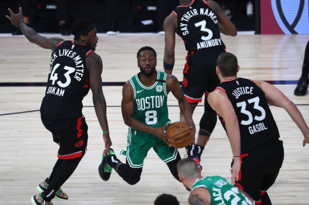 猛龙三连胜！洛瑞状态火热创造新高