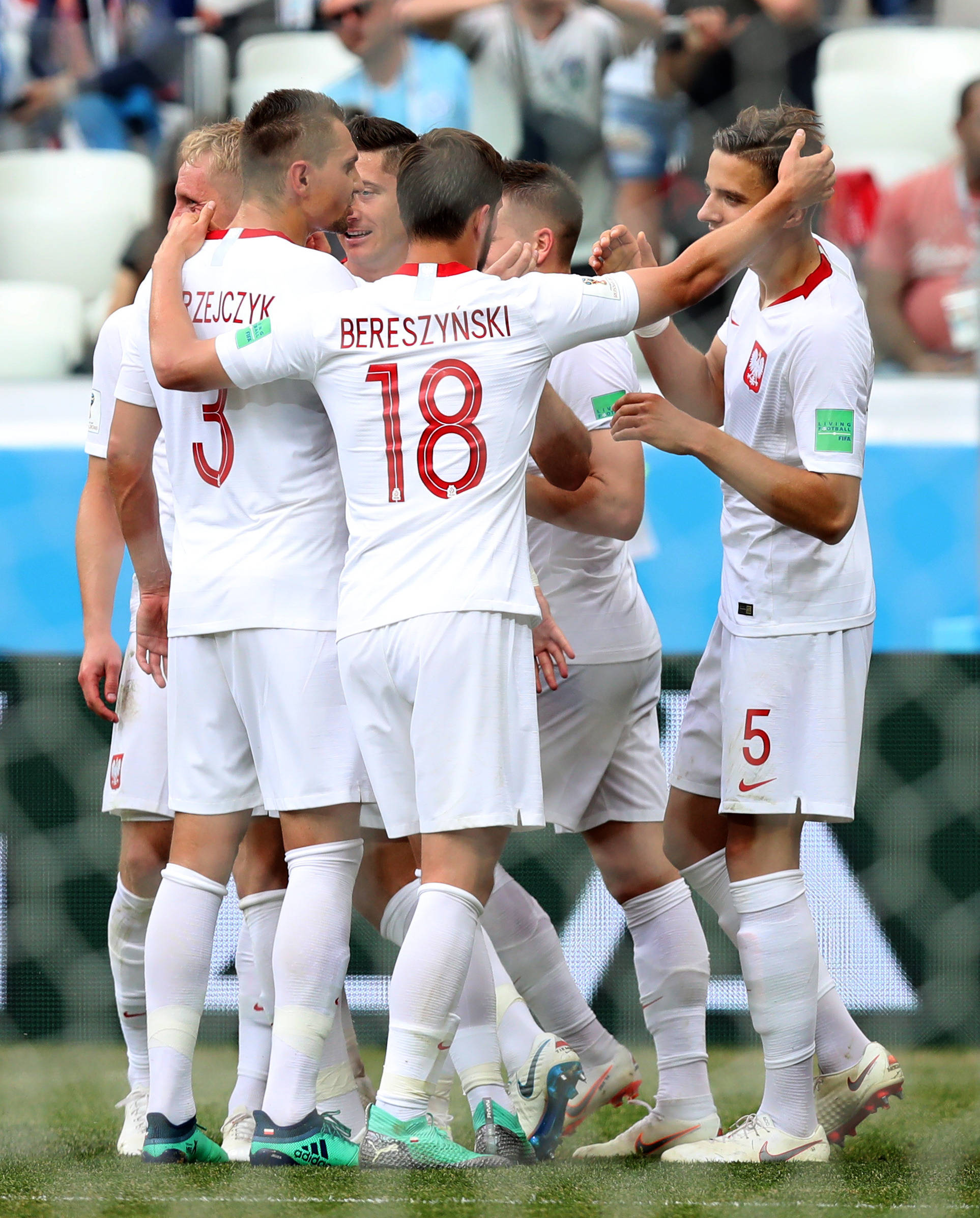 葡萄牙险胜波兰,内马尔带队取胜 葡萄牙险胜波兰,内马尔带队取胜