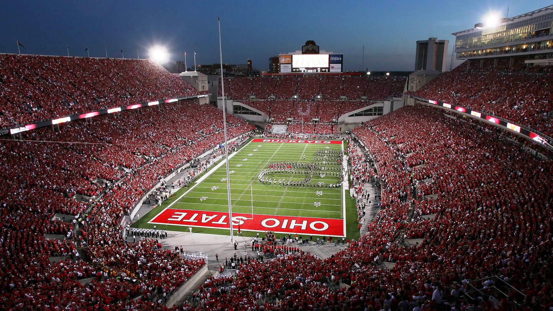 门神降临圣西罗!迈尼昂复制库尔图瓦神迹,AC米兰轻取塞维利亚